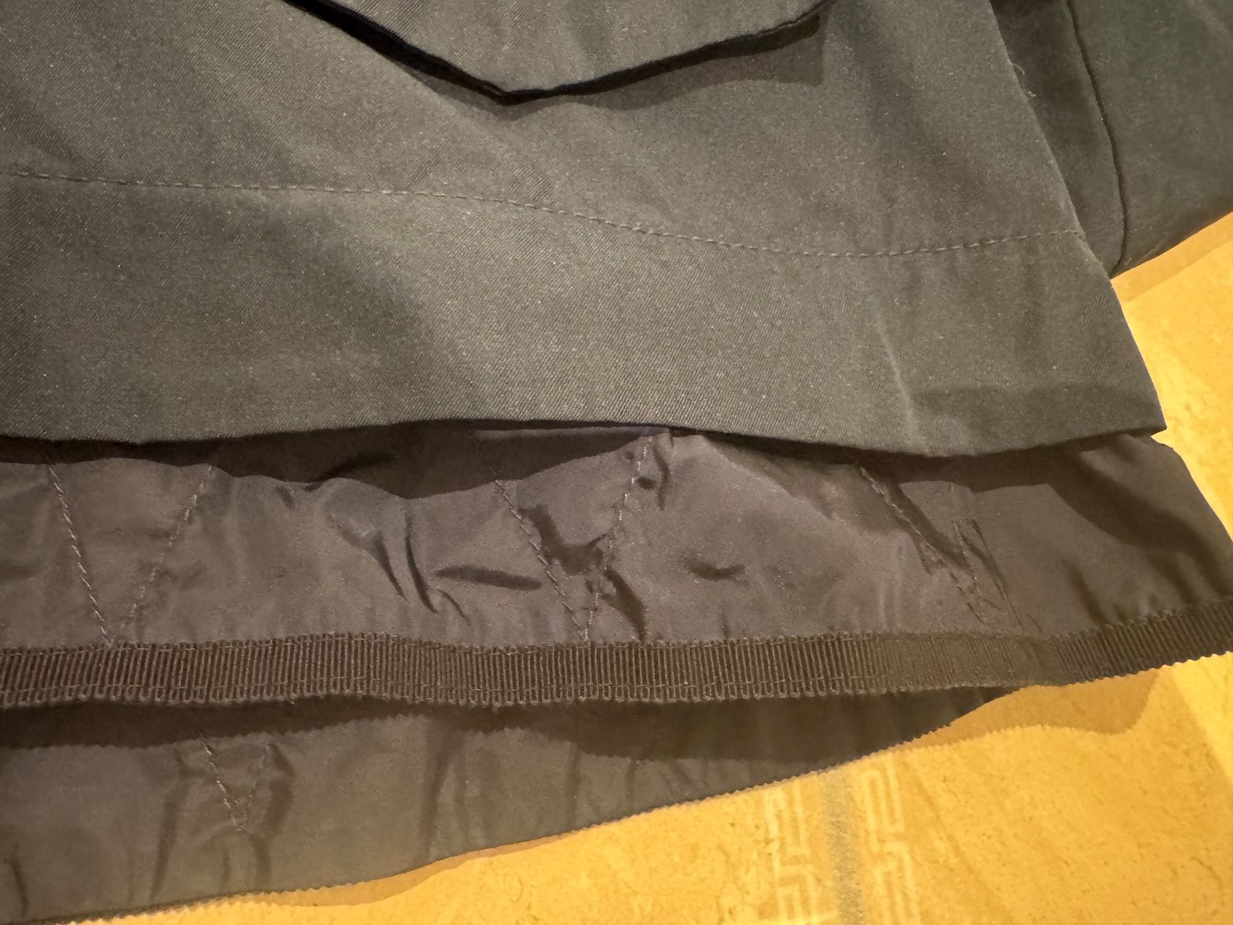 Moncler Jacken: Moncler NWT Parka, 0-1 NP 950 Fr – Gebraucht aus Klingnau von Markus14 4