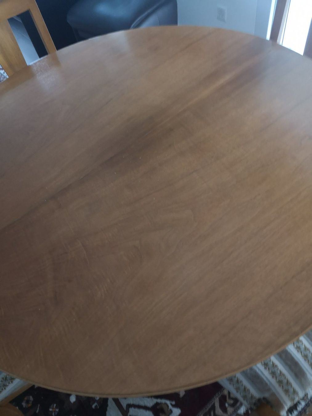 Set di tavolo e panche: table ronde  120cm avec rallonge 5 chaises – Usato da Boudry venduto da Philippe5161 3