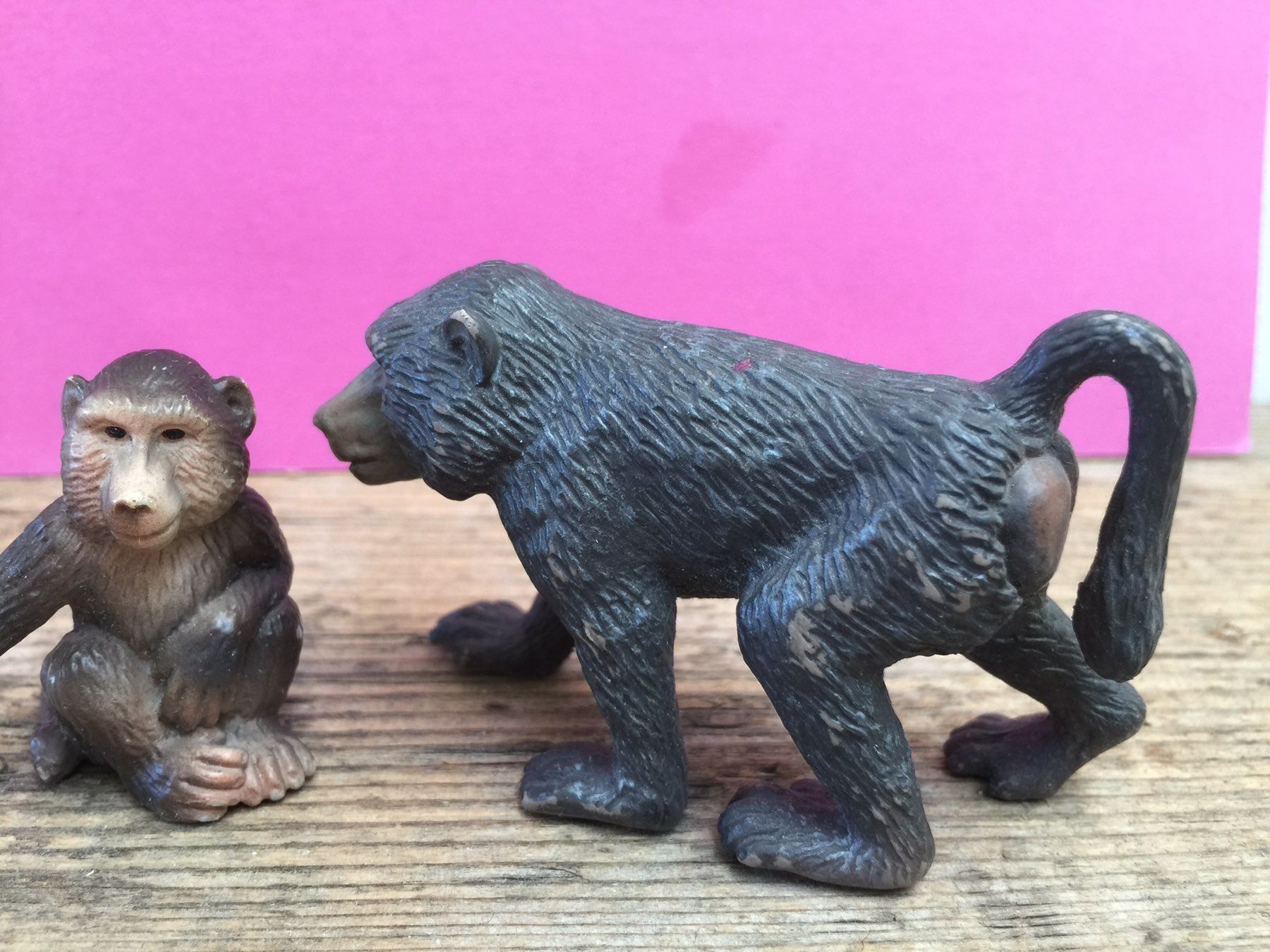 Schleich Statuette: Schleich Pavian Affe mit  Baby – Usato da Ennetbaden venduto da mapa05 5