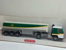 HR- Wiking Volvo FL 10 Tanksattelzug BP
