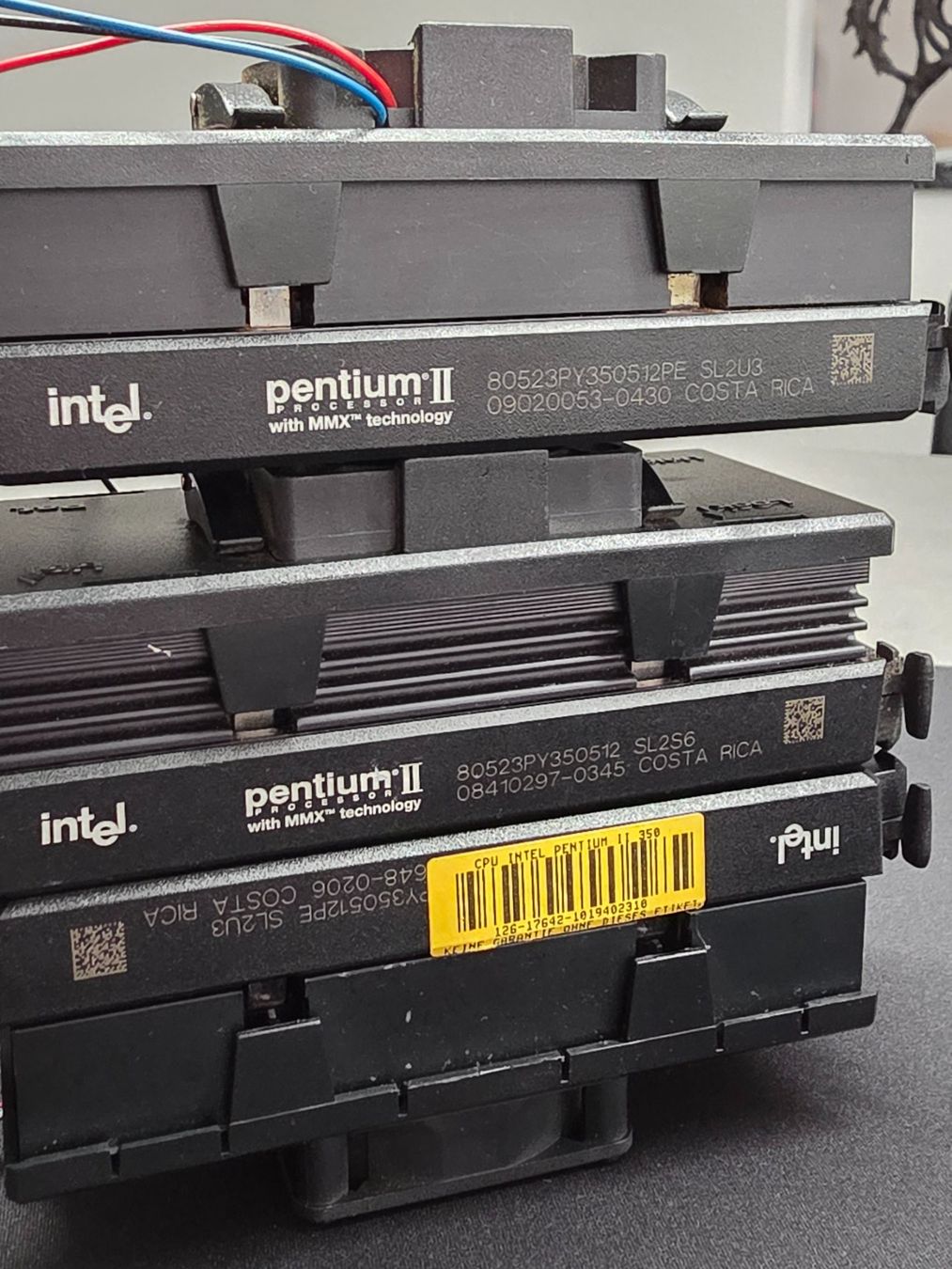 Intel PC: Seltene Intel Pentium II Sammlung – Usato da Lausen venduto da -Vendetta- 2