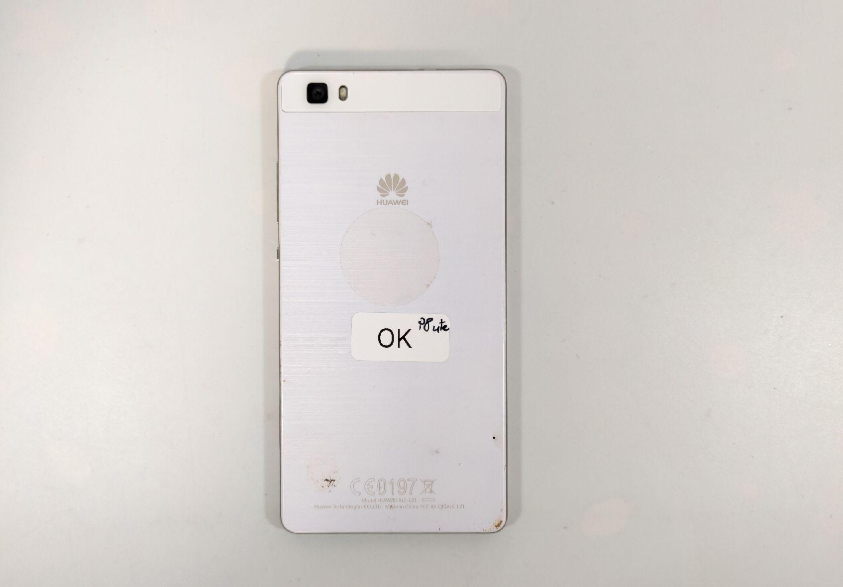 Huawei Handys / Smartphones: Huawei P8 Lite Weiss – Gebraucht aus Ehrendingen von Rocky985 1