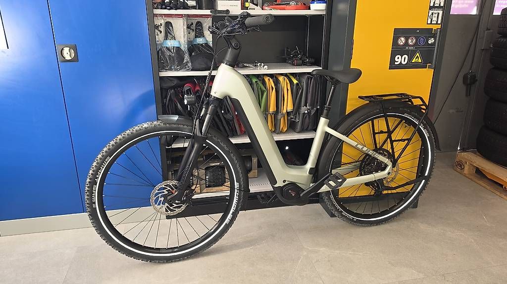 Biciclette: E-Bike Cube Neuwertig Akku 800wh – Usato da Bronschhofen venduto da Timi.g 4