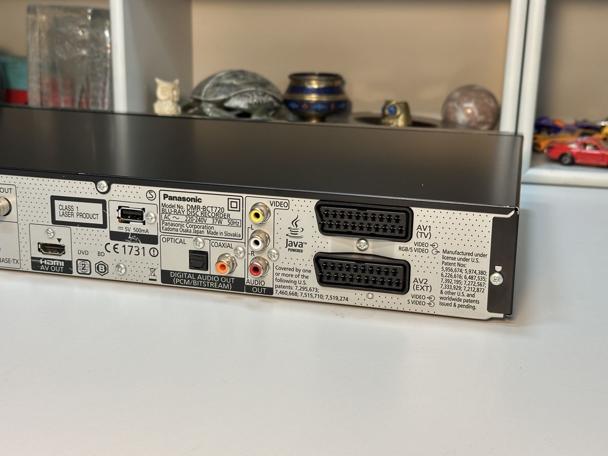 Panasonic Registratori: Blu-Ray Recorder Panasonic DMR-BCT720 DVB-C – Usato da Wädenswil venduto da HobbyZimmer 8