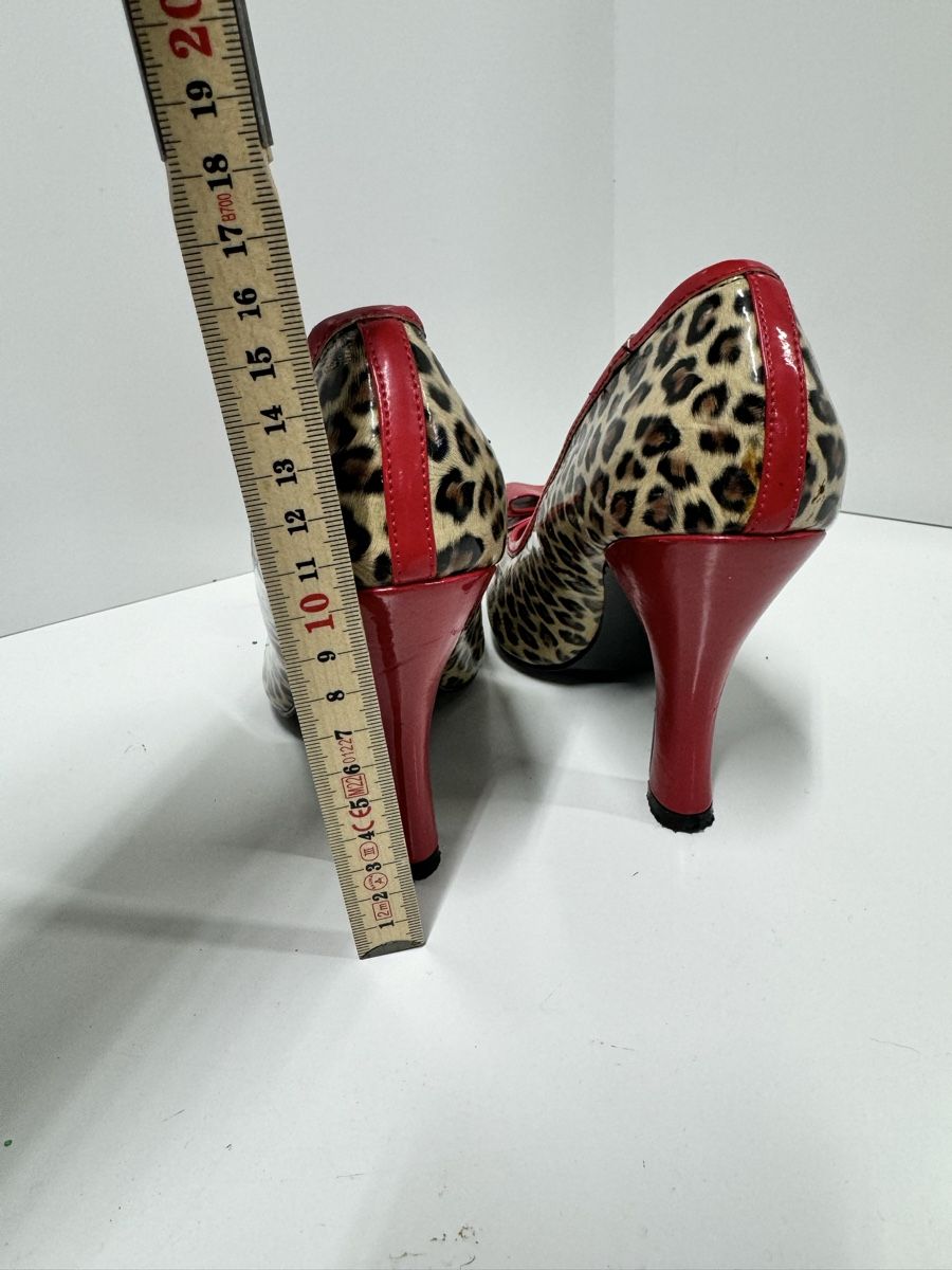 Scarpe da donna: Pinup Coture Pumps Leo – Usato da AARBURG venduto da cheapstuff 4