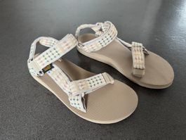 Teva Sandalen Grösse 37 "fast wie neu"