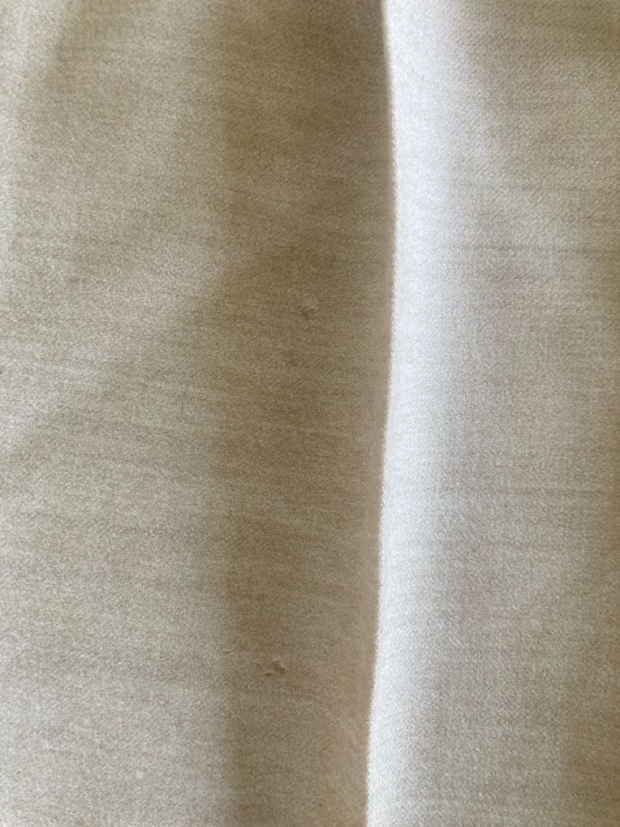 Akris Pantaloni: Akris wollhose gr.42 – Usato da Herisau venduto da Sifgana 3