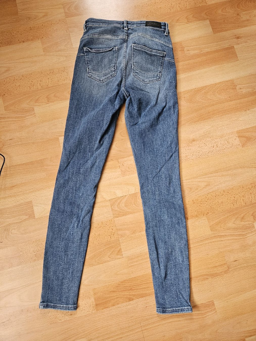 Only Jeans: Only Jeans – Gebraucht aus Ebikon von SecondChance_byM 1