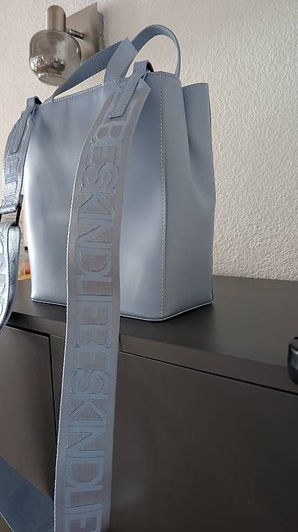Borse da donna: LIEBESKIND Tasche – Nuovo (secondo la descrizione) da Würenlos venduto da jr_wrnls 4