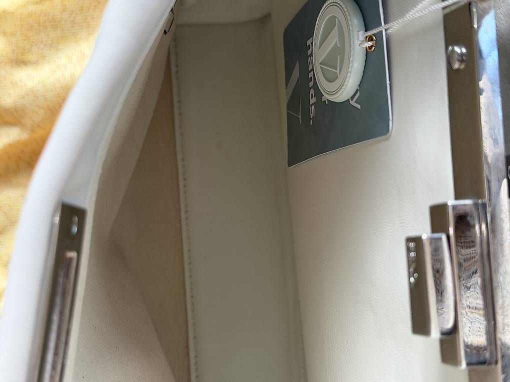 Borse da donna: Fendi Peekaboo Handtasche weiß  – Usato da Küsnacht ZH venduto da lyd_8mmf 3
