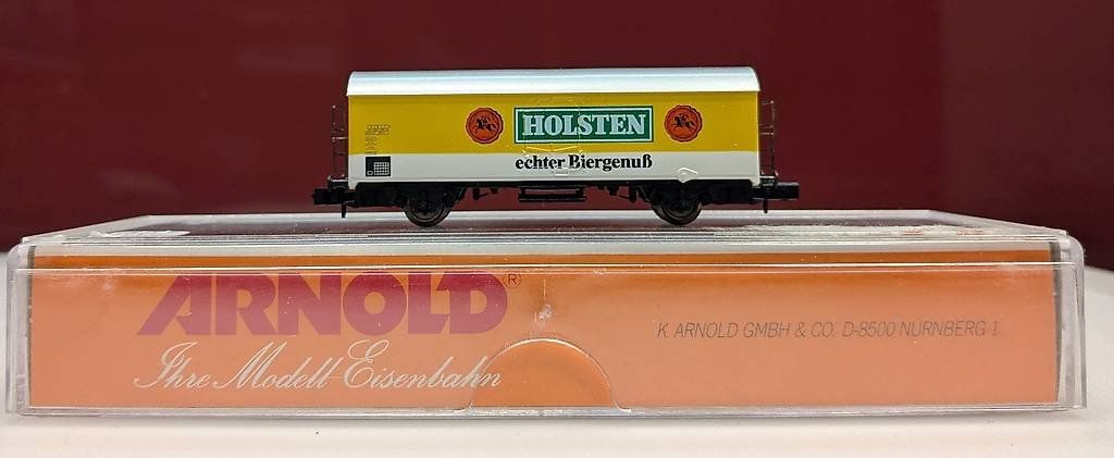 Arnold Modellini di ferrovie: Spur N Kühlwagen "HOLSTEN echter Biergenuss" – Usato da Reinach BL venduto da angus74 3