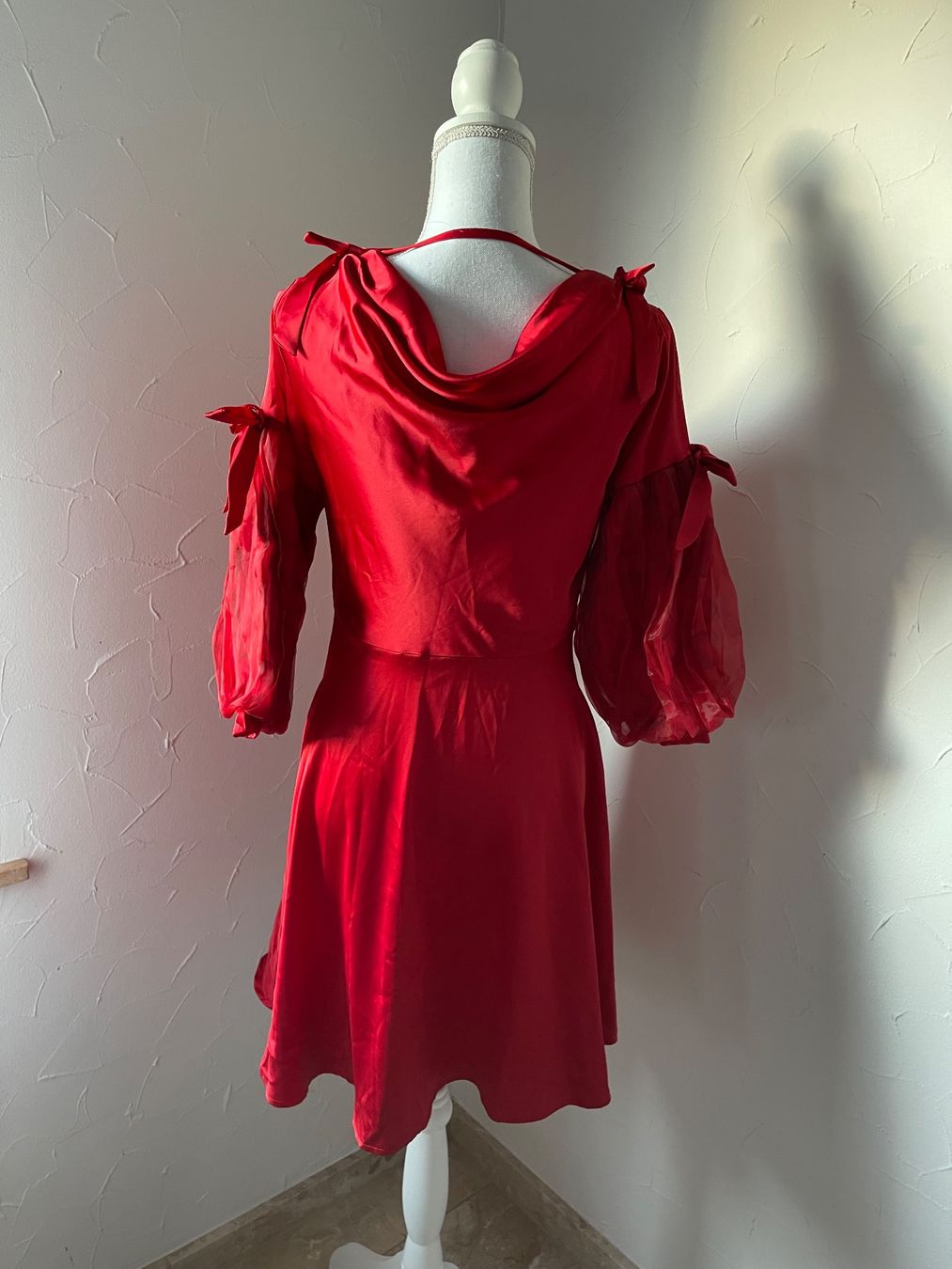 Shein Kleider: Schönes rotes Satin-Kleid S – Neu und originalverpackt aus Dietikon von Nieselchen 4