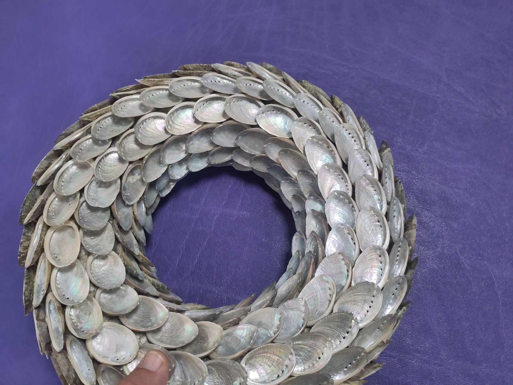 Tutte le decorazioni: Muschelkranz Deko 34cm Durchmesser – Usato da Studen SZ venduto da cith 6