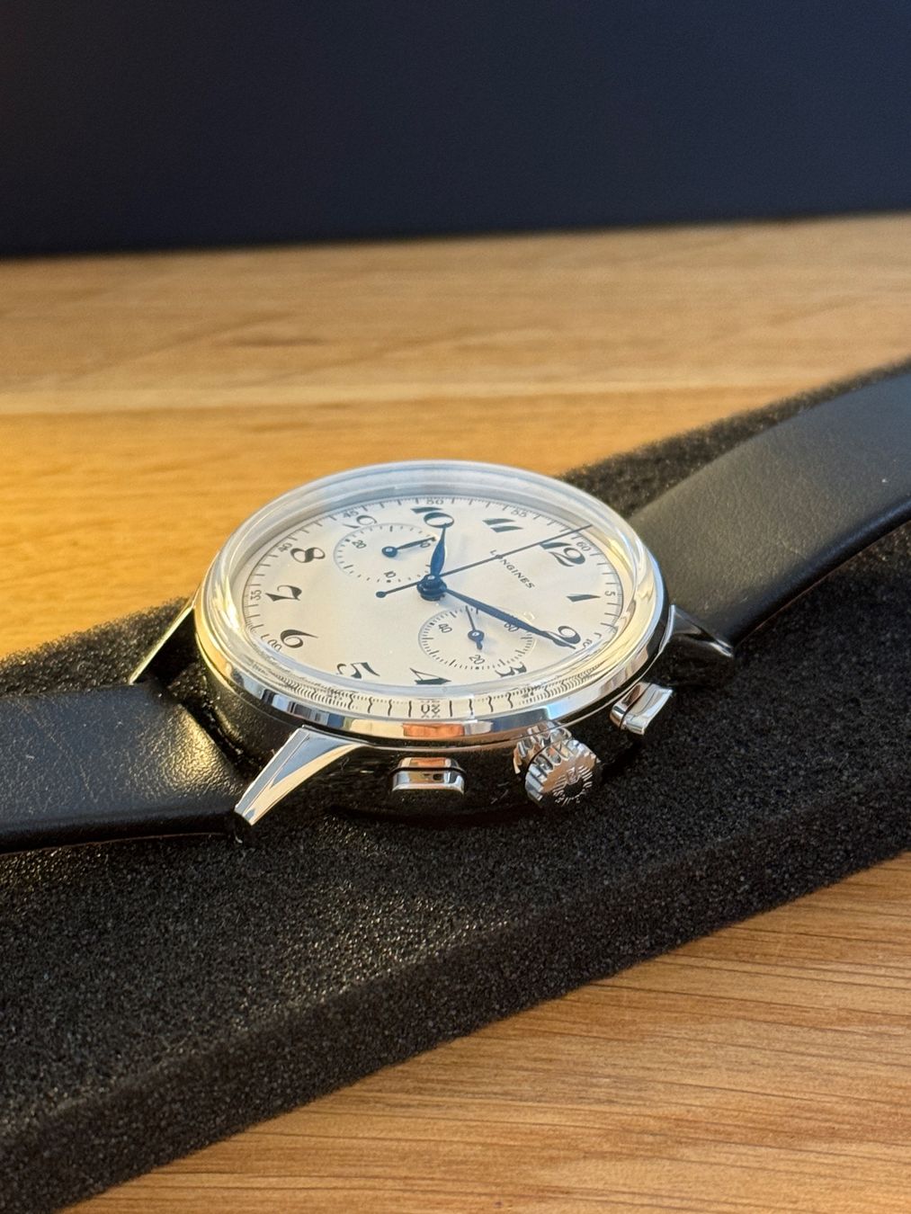 Longines Orologi: Longines Heritage Classic Chronograph 1946 – Usato da Zürich venduto da Revilo15 1