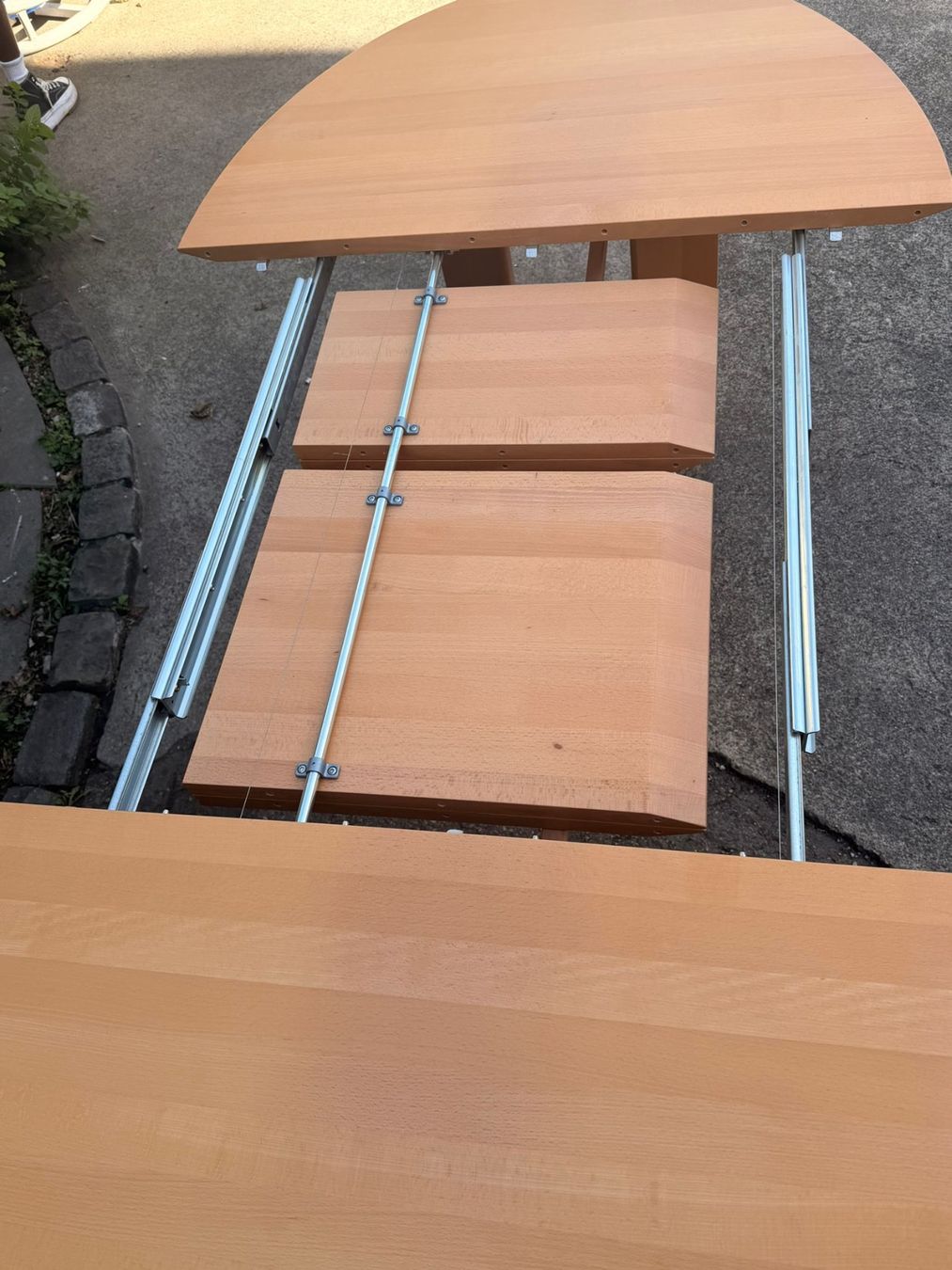 Tische: Ovaler Esstisch, ausziehbar – Gebraucht aus Münchenstein von tsp01 3