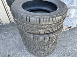 À vendre 4 pneus 205/55R16 MICHELIN été 