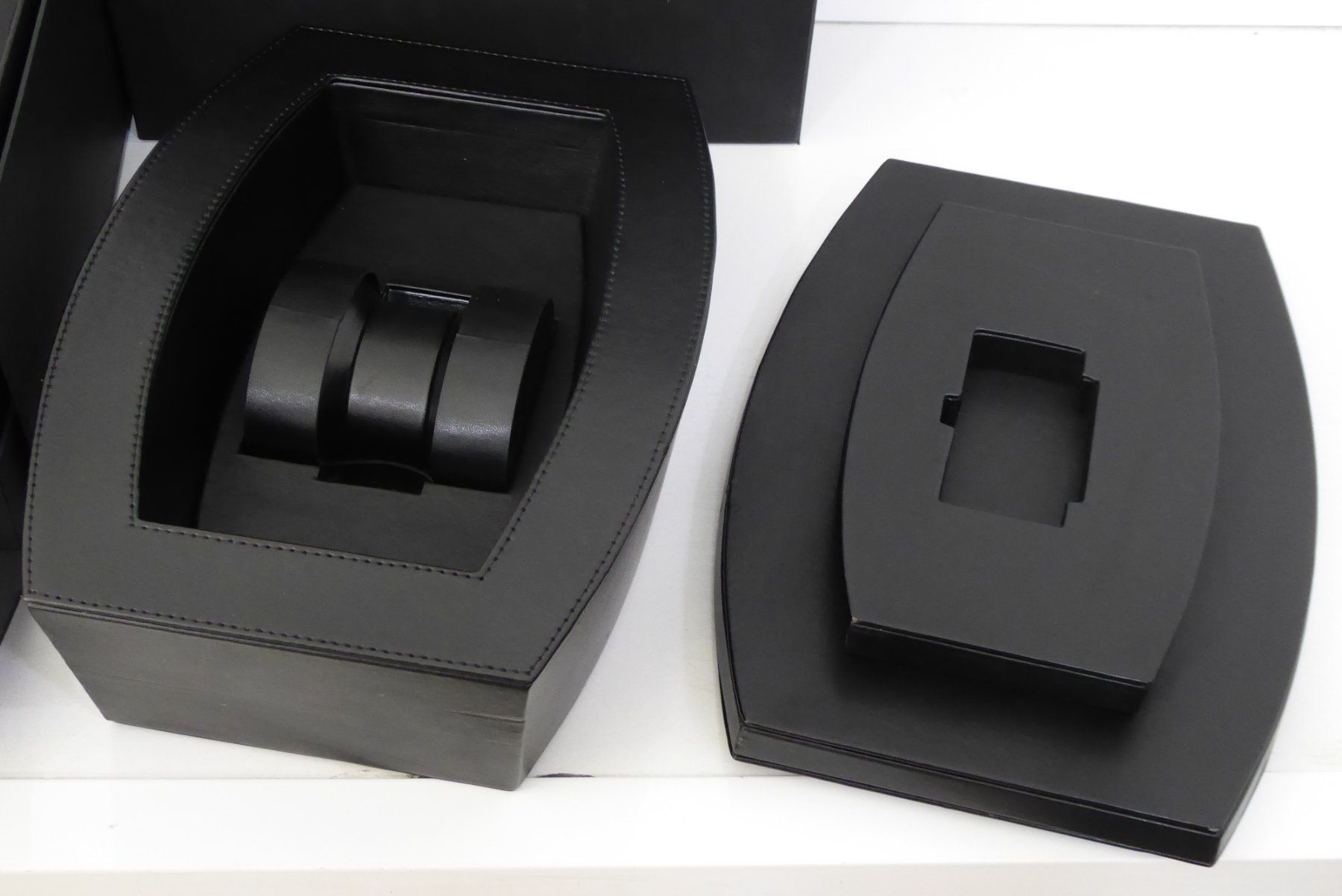 Richard Mille Boîtes de montres: Richard Mille box for watch – D'occasion à Geneve par adr_xk6n 2