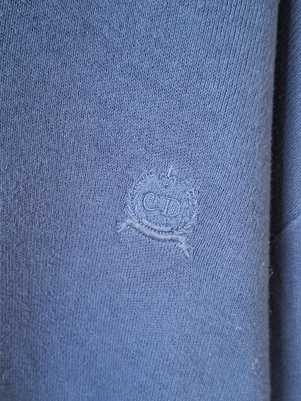Dior Maglioni & Felpe: Pull col V Christian Dior 100% Coton T.L marine – Usato da Renens VD venduto da ser_j2fn 2