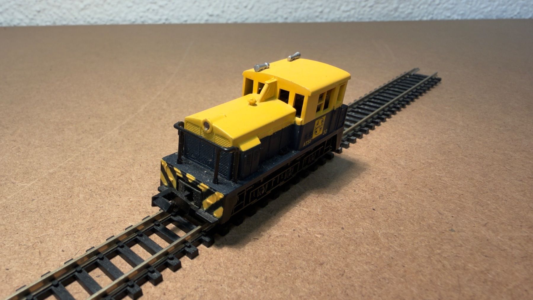 Modellini di ferrovie: Bachmann Rangierlok ATSF Santa Fe – Usato da Schlieren venduto da rat_lq6b 3