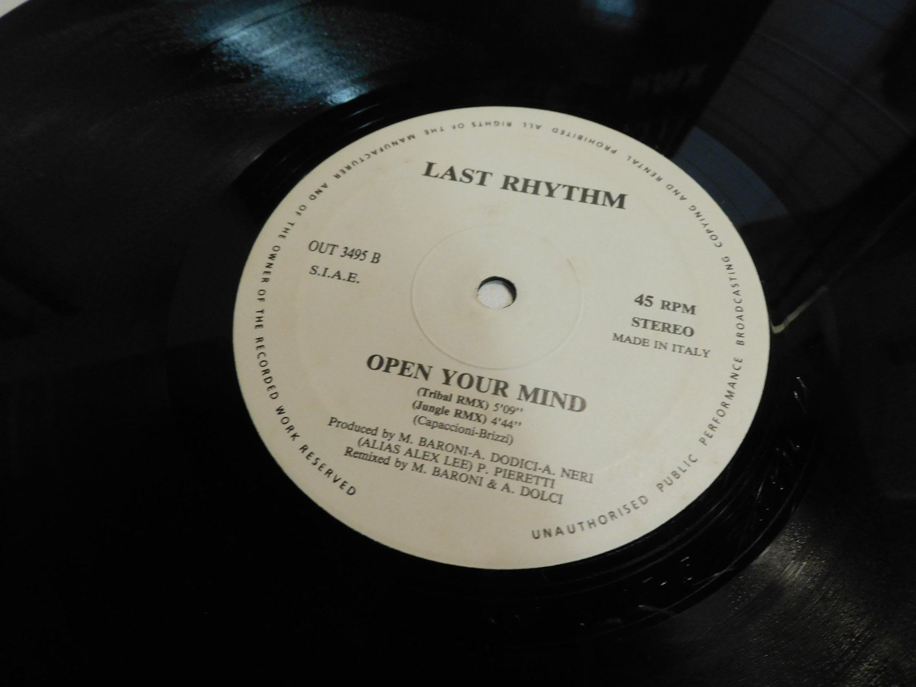 Dischi in vinile: LP Last Rhythm - Open your Mind - Mix Remixed - Mix House – Usato da Sursee venduto da 76 3