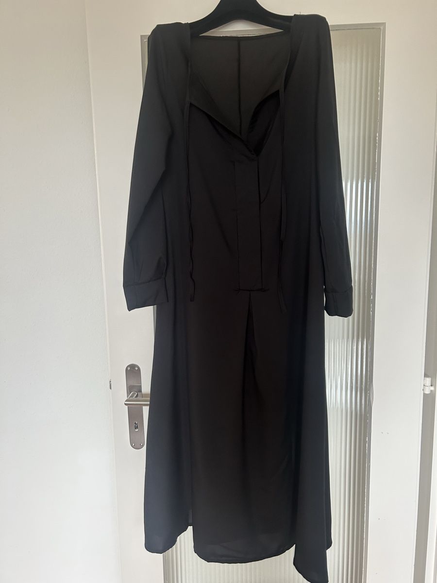 Vestiti: Kleid – Nuovo (secondo la descrizione) da St.Gallen venduto da tze_g7lv