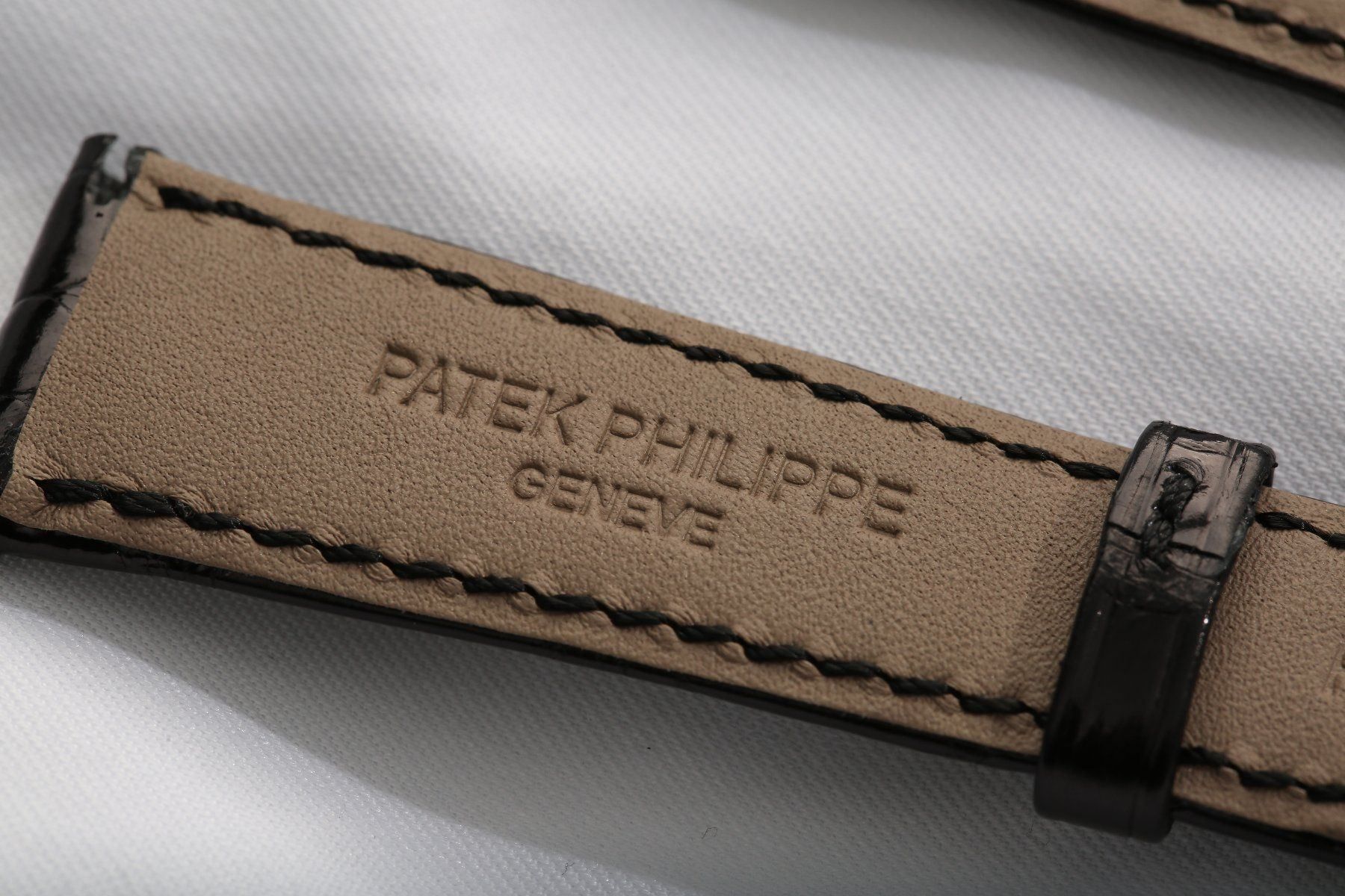 Armbänder & -reifen: Patek Philippe Armband & Dornschliesse – Neu und originalverpackt aus Zürich von Engiadina75 5