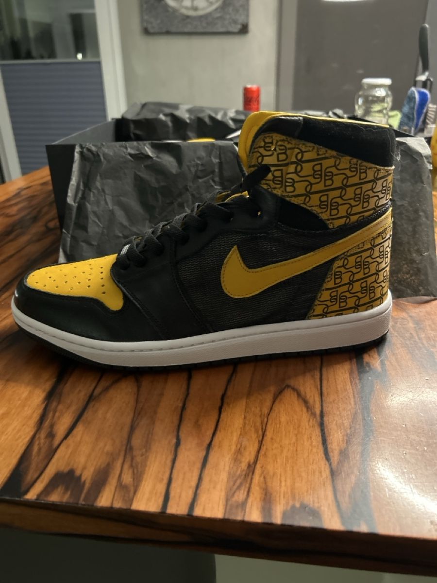 Jordan Herrenschuhe: Original VAN HOFF handmade Jordan 1-BSC young Boys 9/1 – Neu und originalverpackt aus Wohlen von Felice77 1