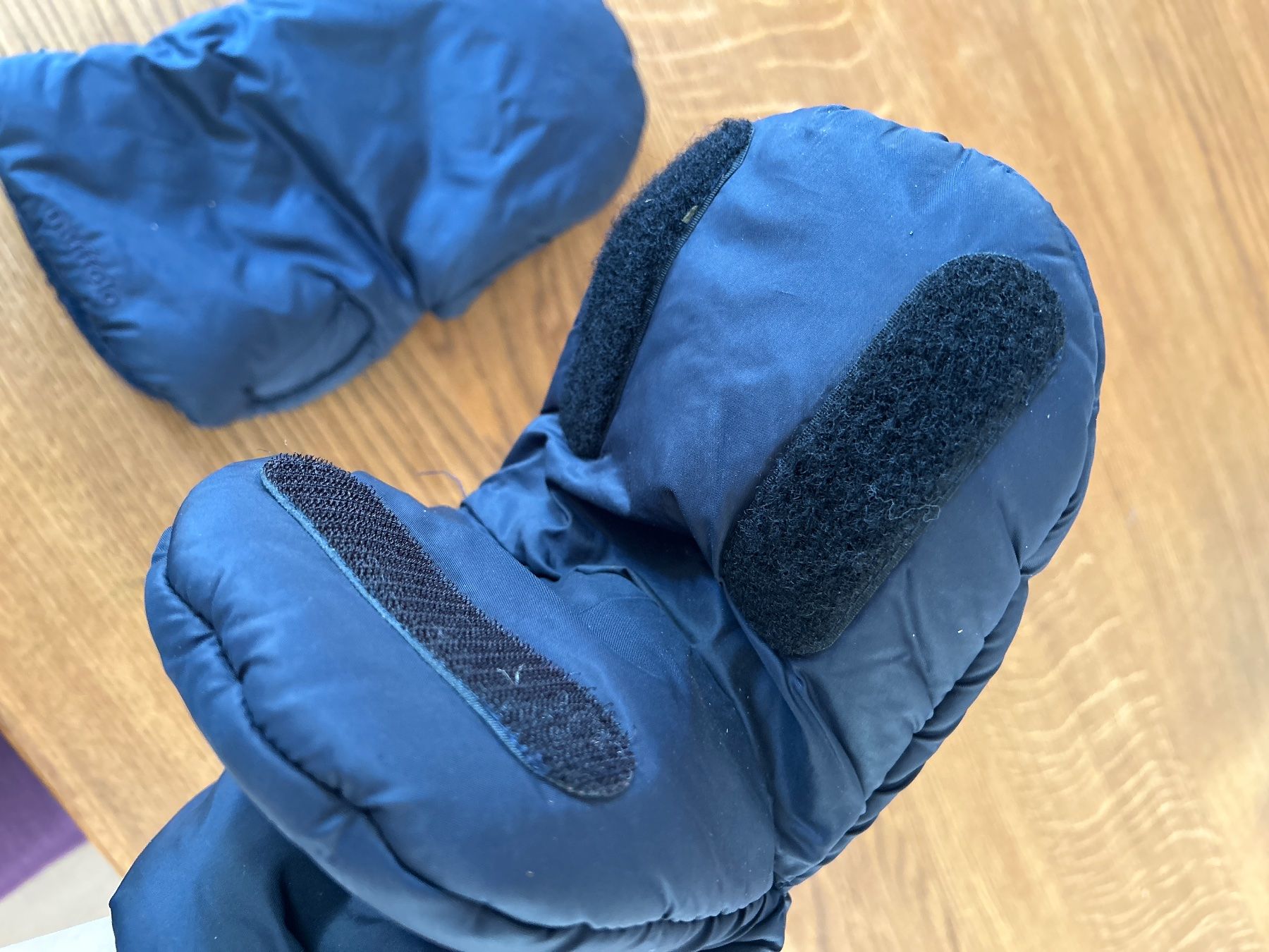 Guanti & manicotti: Handschuhe für Kinderwagen/Buggy – Usato da Zürich venduto da Salomon19 1