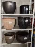 Blumentrog Ton Blumentopf gebraucht in gutem Zustand