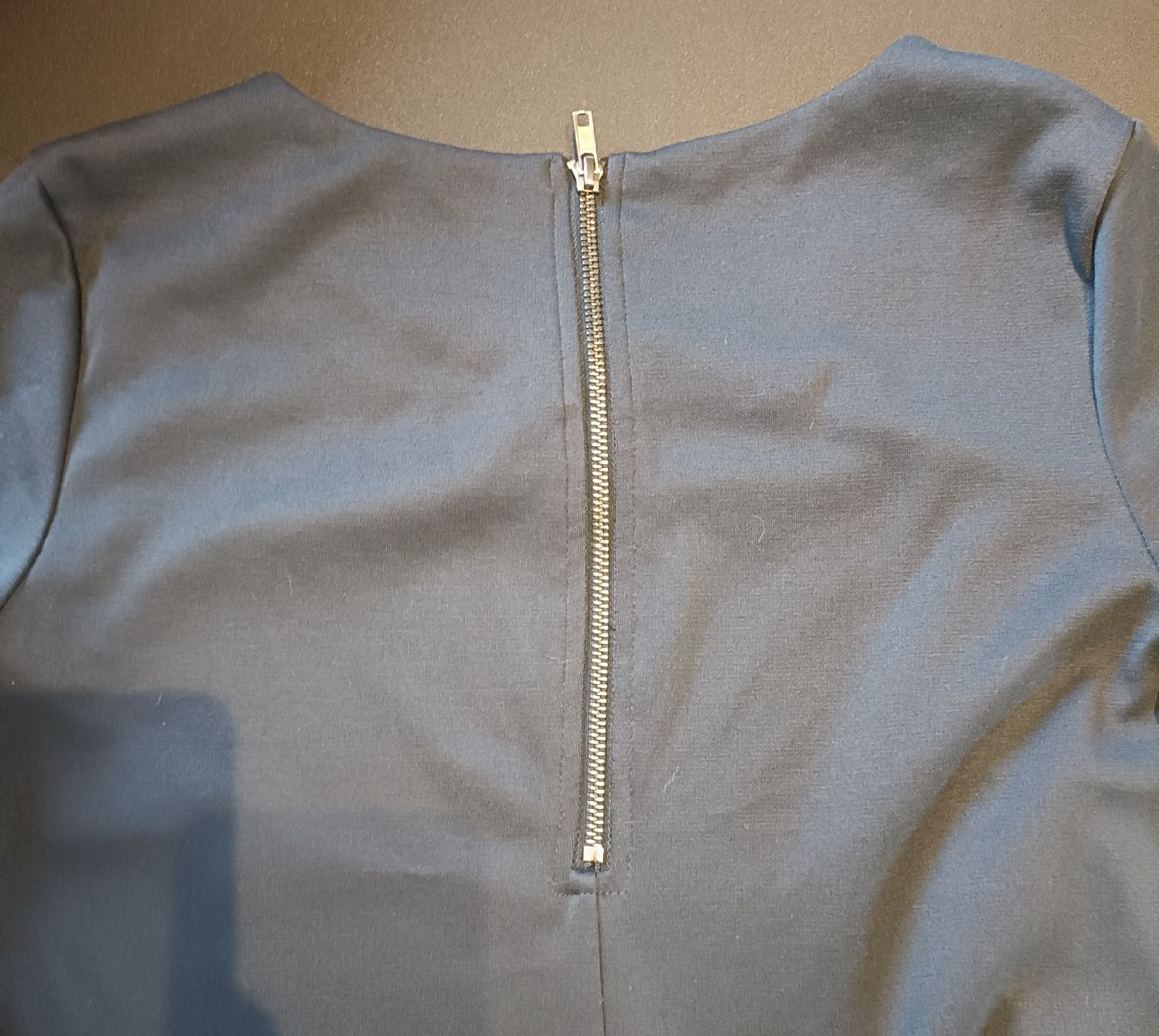 Vila Robes: Kleid der Marke Vila – D'occasion à Bergdietikon par Bico01 2