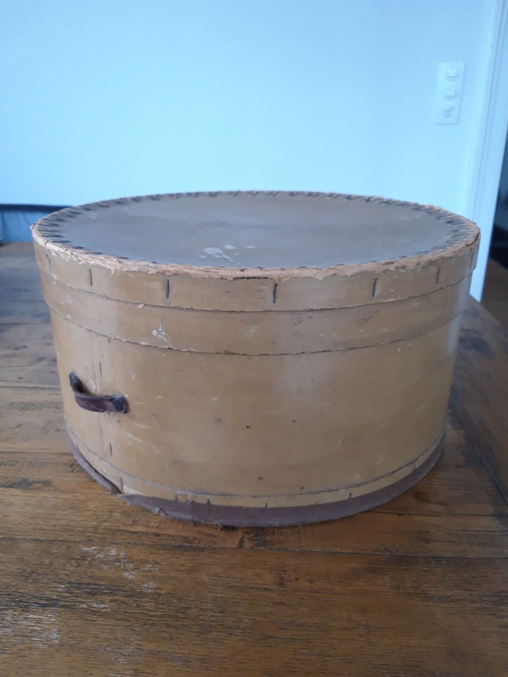 Tutte le decorazioni: Torte Schachtel Box Boho Ethno Antik Retro Vintage Aufbewahr – Usato da Feuerthalen venduto da tanatha_st