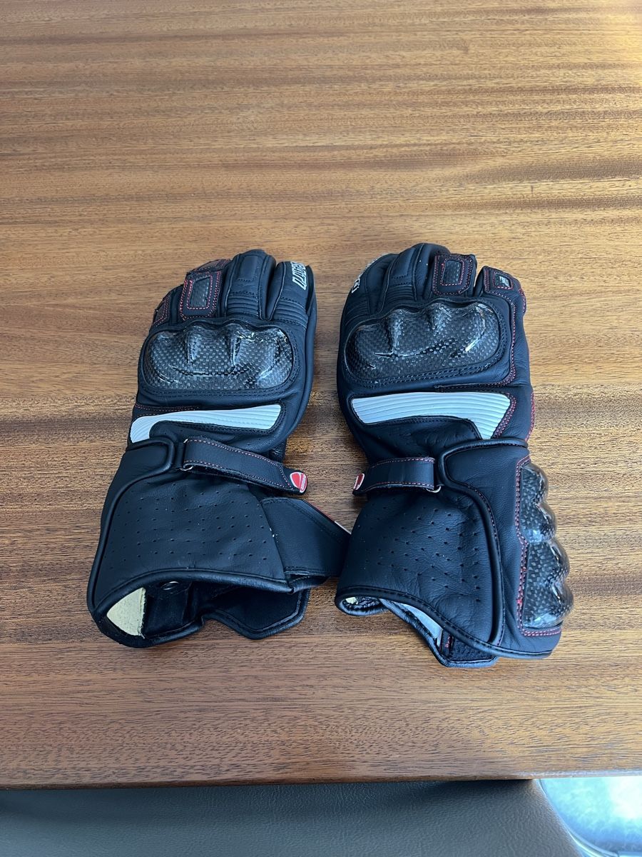 Ducati Guanti & manicotti: Gants moto Ducati – Nuovo (secondo la descrizione) da Sonceboz-Sombeval venduto da Dino695 1