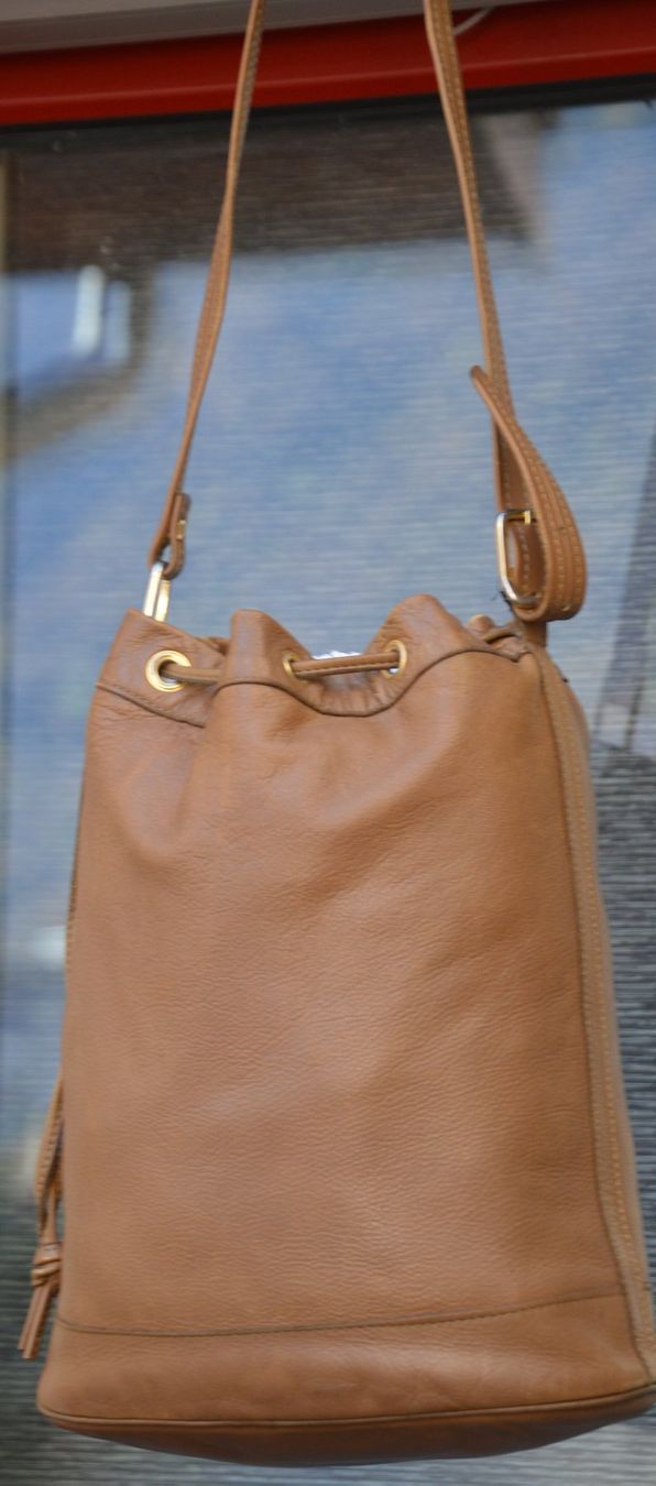 Longchamp Taschen für Damen: Tasche / Sac à bandoulière  Longchamp – Gebraucht aus Collonges von arashee 2