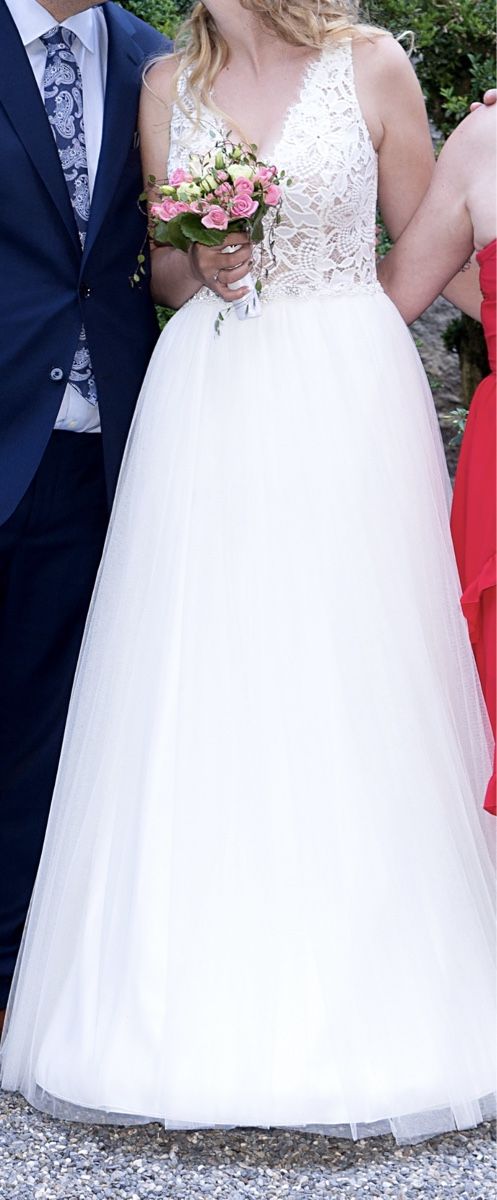 Vestiti: Brautkleid Grösse 36/38 – Usato da Büetigen venduto da van_bue