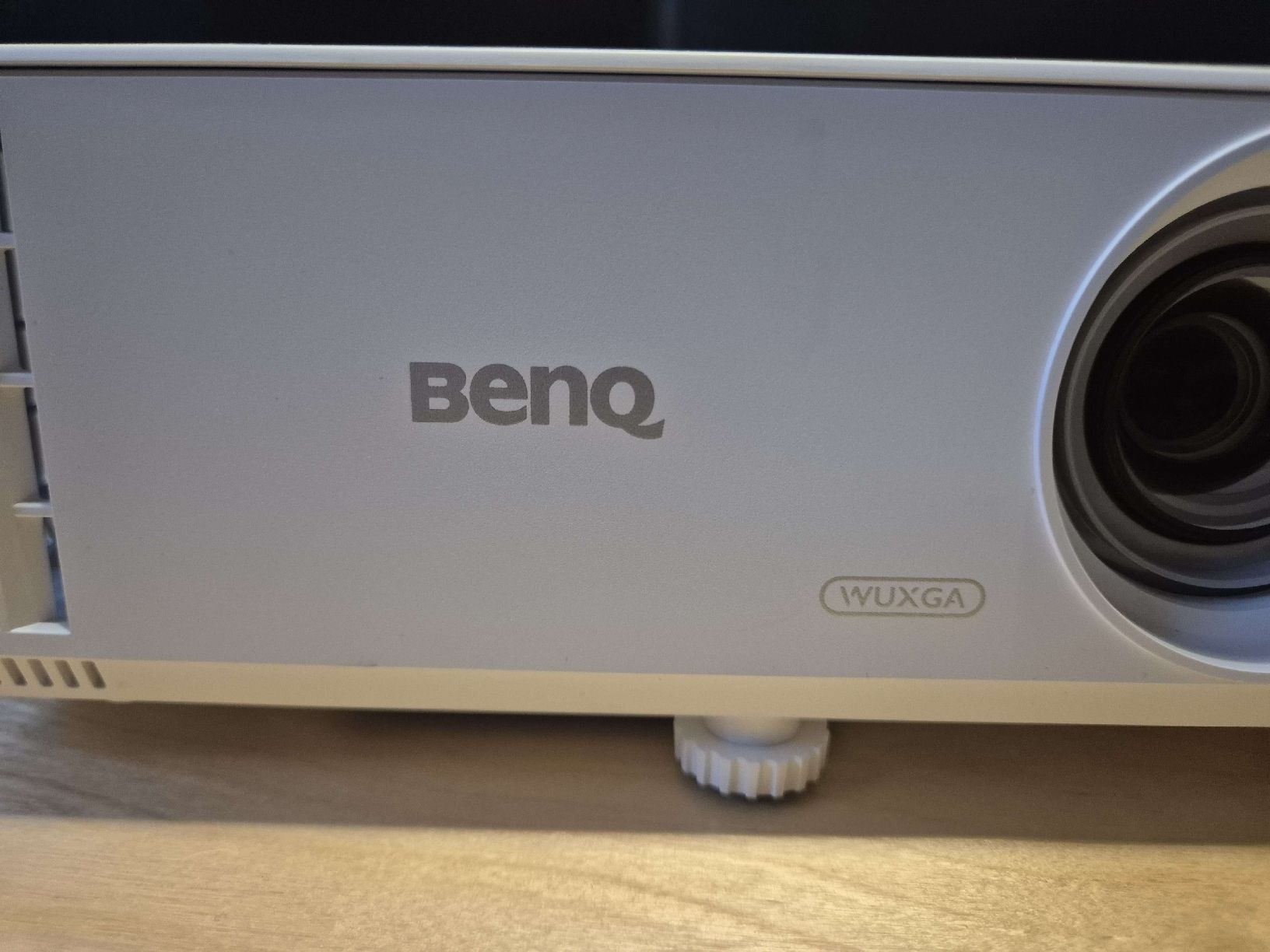 BenQ Videoprojektoren: Benq Beamer WUXGA – Gebraucht aus Busswil BE von Thomthom1