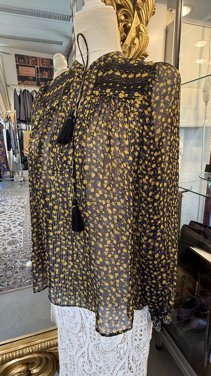 Ulla Johnson Camicette: Ulla Johnson Bluse, Gr. s, Herbst Look mit Troddeln! – Usato da Lachen SZ venduto da HelvetiaLuxury 3