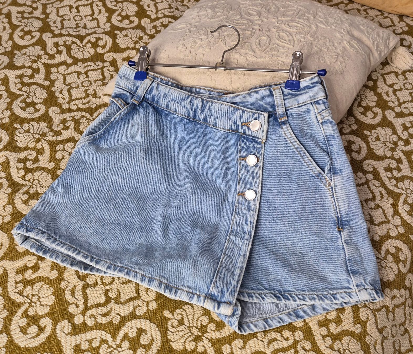 Zara Jeans: Rock-Shorts von Zara – Gebraucht aus Leissigen von ali_k9v8