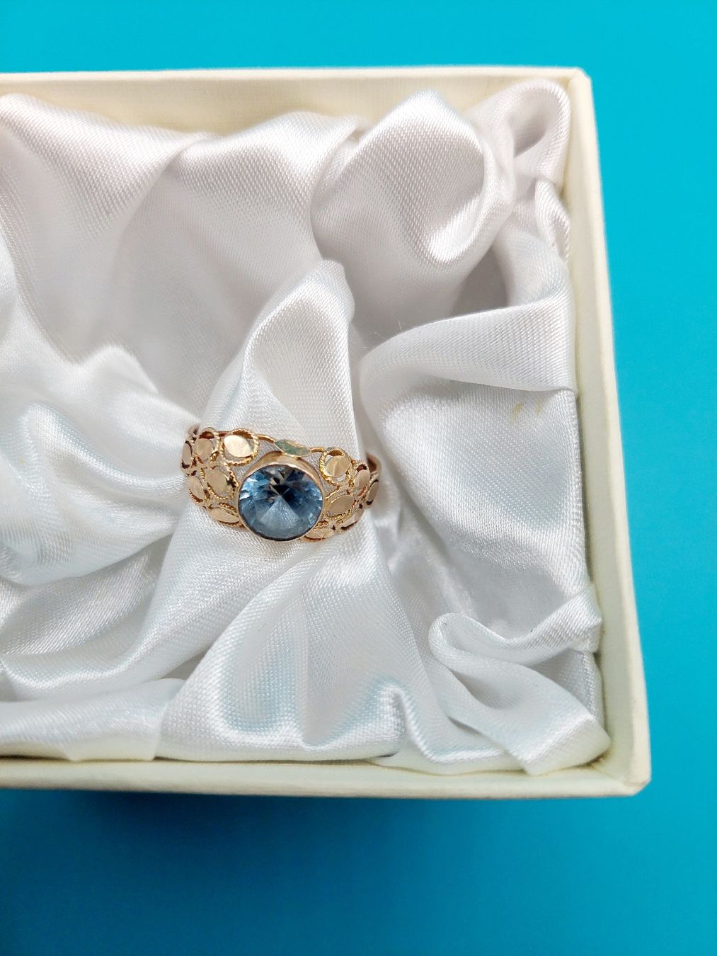 Ringe: Bague en 0r Avec pierre  – Gebraucht aus Vernier von Sop_8yf7 4
