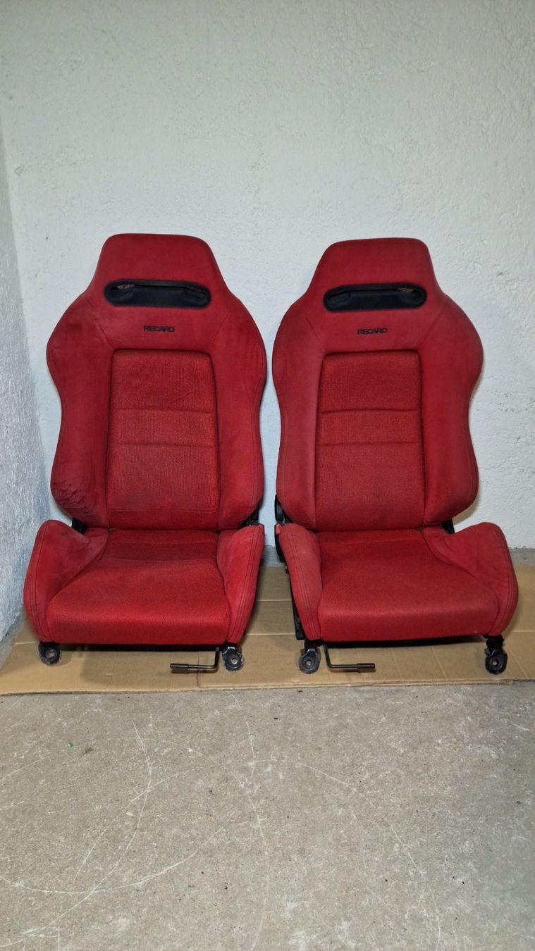 Recaro Tutti pezzi di ricambio auto: Recaro Genuine Sr3 Honda integra dc2 – Usato da Neuchâtel venduto da Pun_jzt5