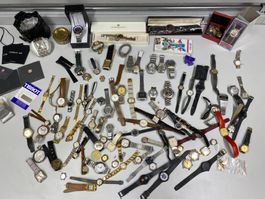 LOT Armbanduhren / Uhren unkontrolliert //i501