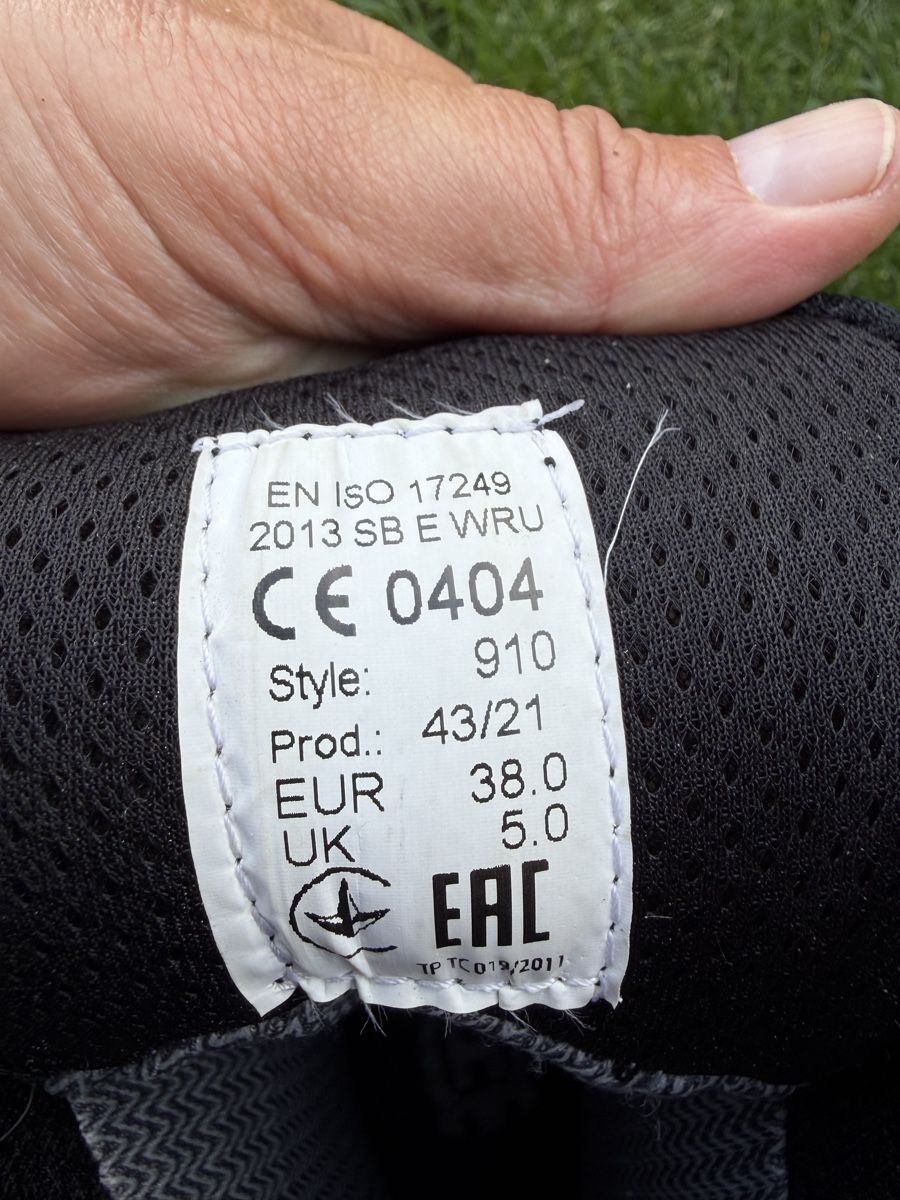 Husqvarna Scarpe da uomo: Husqvarna Technical Sicherheitsschuh – Usato da Lenk im Simmental venduto da Weku 4