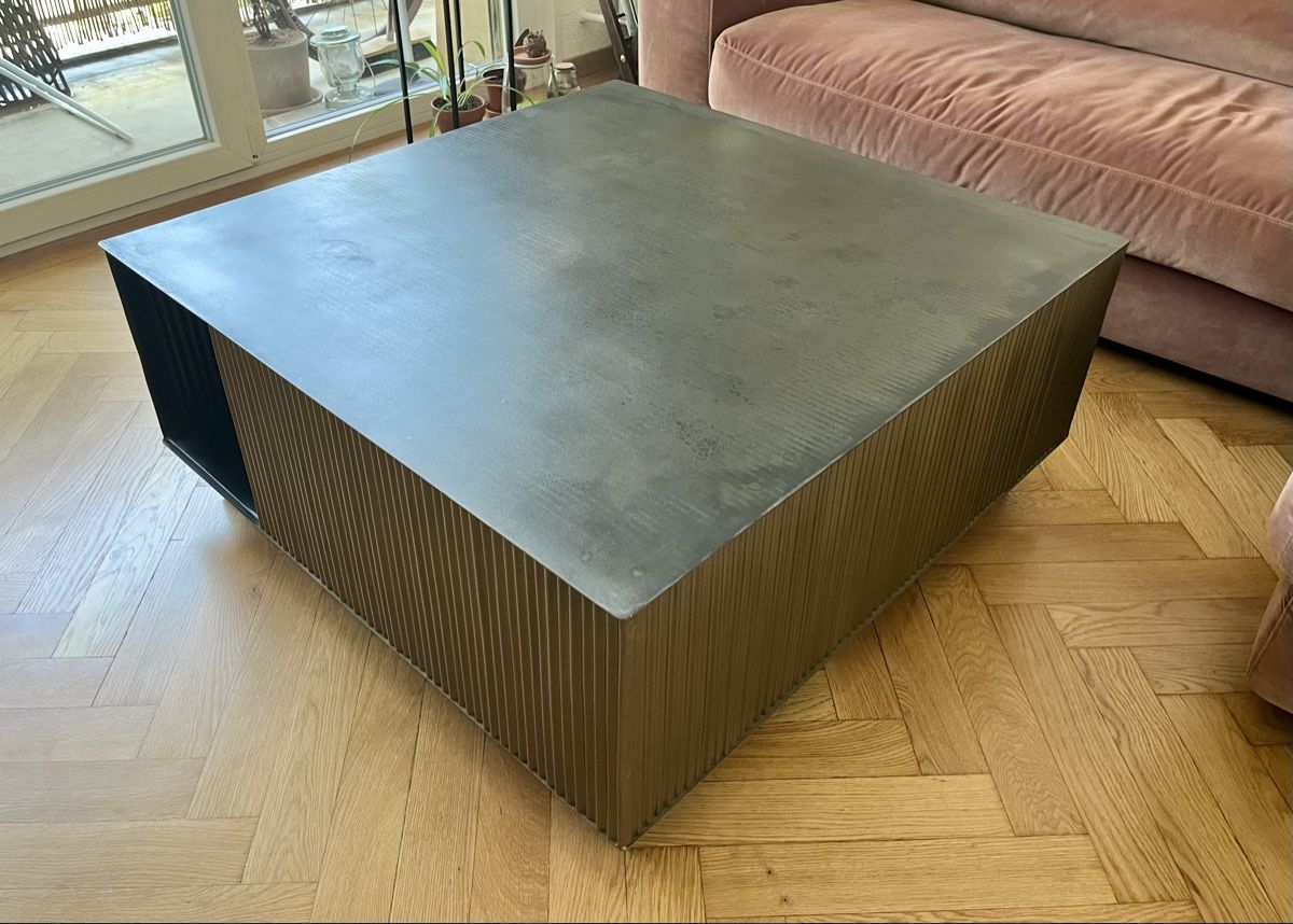Maisons du monde Tavoli: Table basse en métal ondulé – Usato da Lausanne venduto da picola29 1