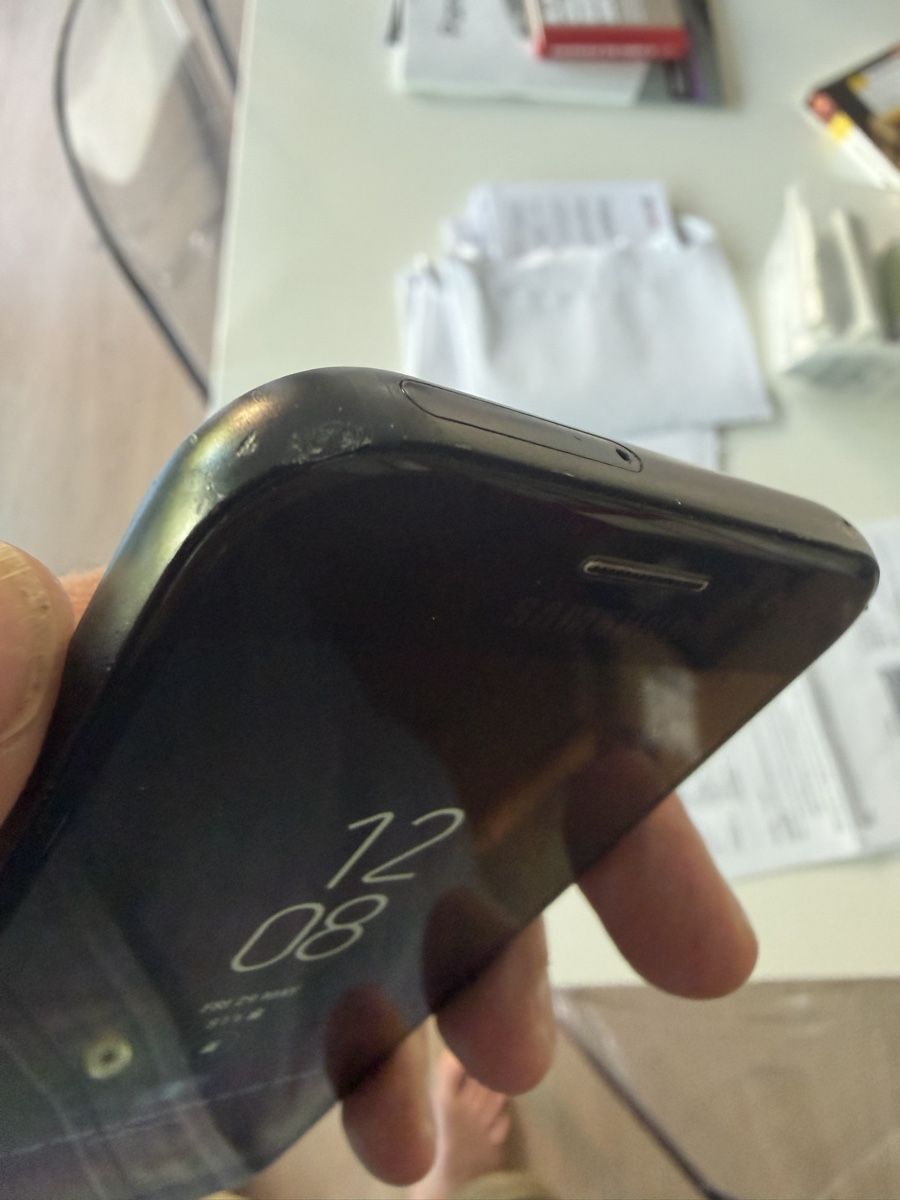 Samsung Telefoni cellulari / Smartphones: Samsung Galaxy A3 – Usato da Ostermundigen venduto da mat_qtn8 4