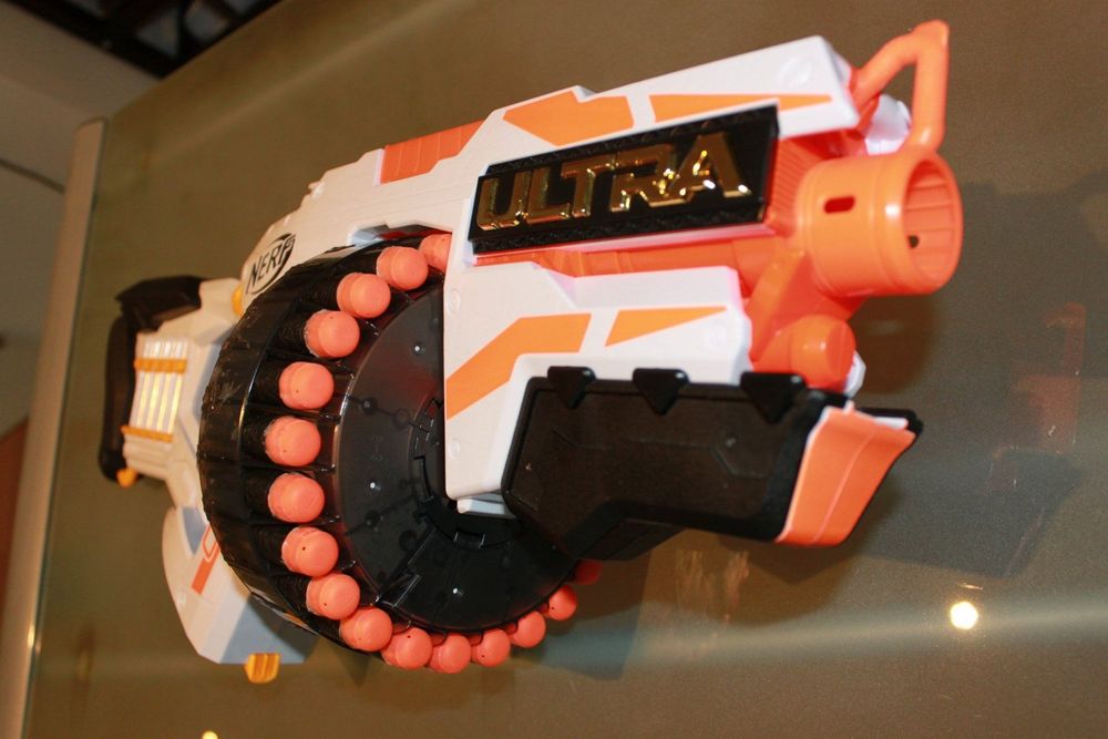 Nerf Ultra One Blaster (Gebraucht) in Reinach BL für CHF 35 – mit ...