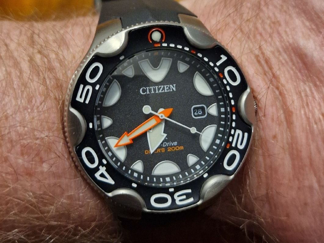 Citizen Orologi: Citizen Eco-Drive Promaster Orca – Nuovo (secondo la descrizione) da Urtenen-Schönbühl venduto da Saints67