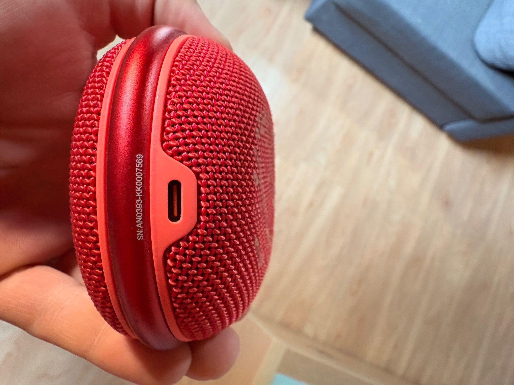 JBL Lautsprecher: JBL Clip 4 rot – Gebraucht aus Kirchberg BE von Tim_187 3