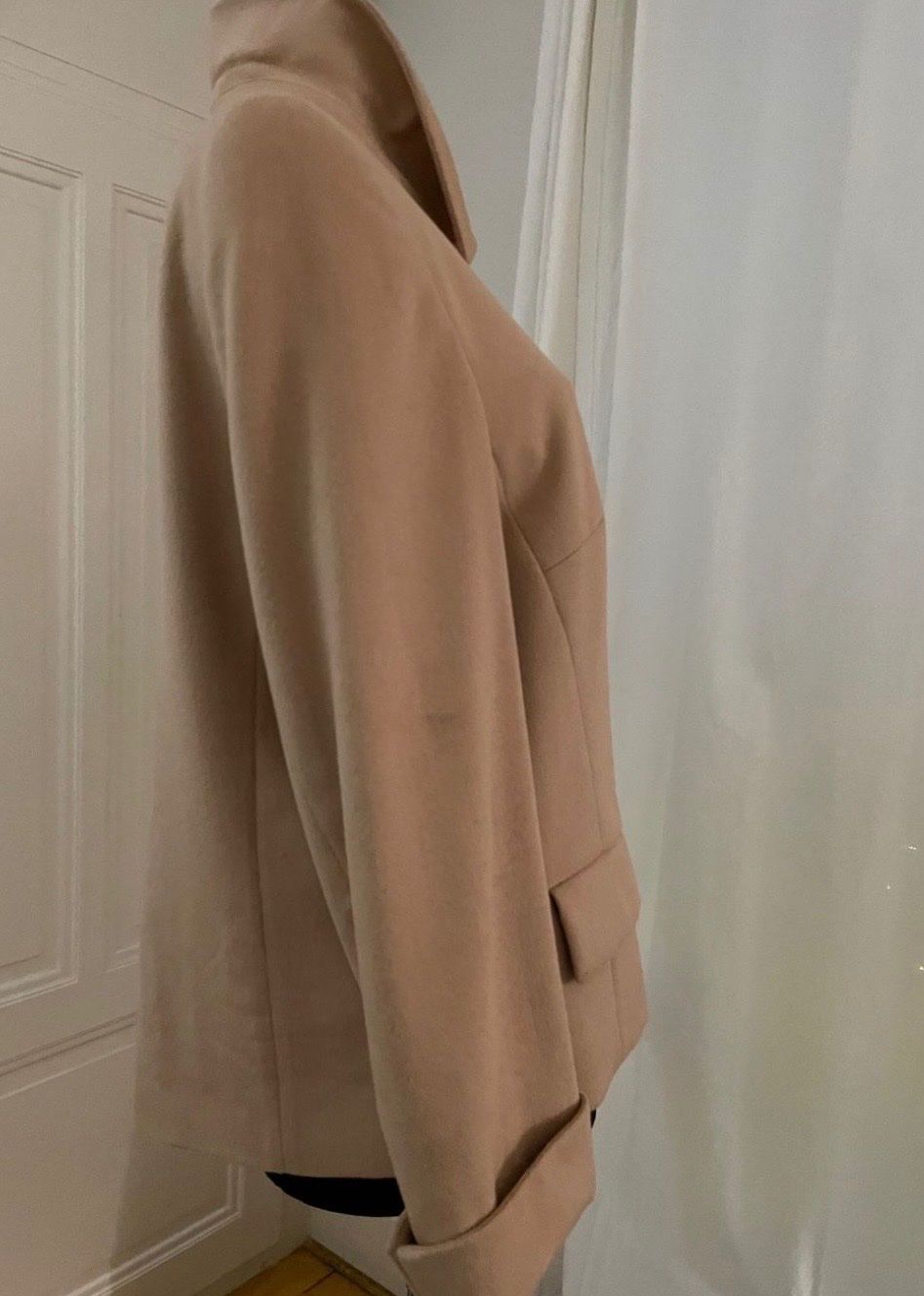 Escada Giacche: ESCADA cashmere blazer – Usato da Weisslingen venduto da Spiegelbild0 5