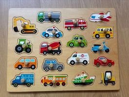 Holzpuzzle mit 18 Fahrzeugen