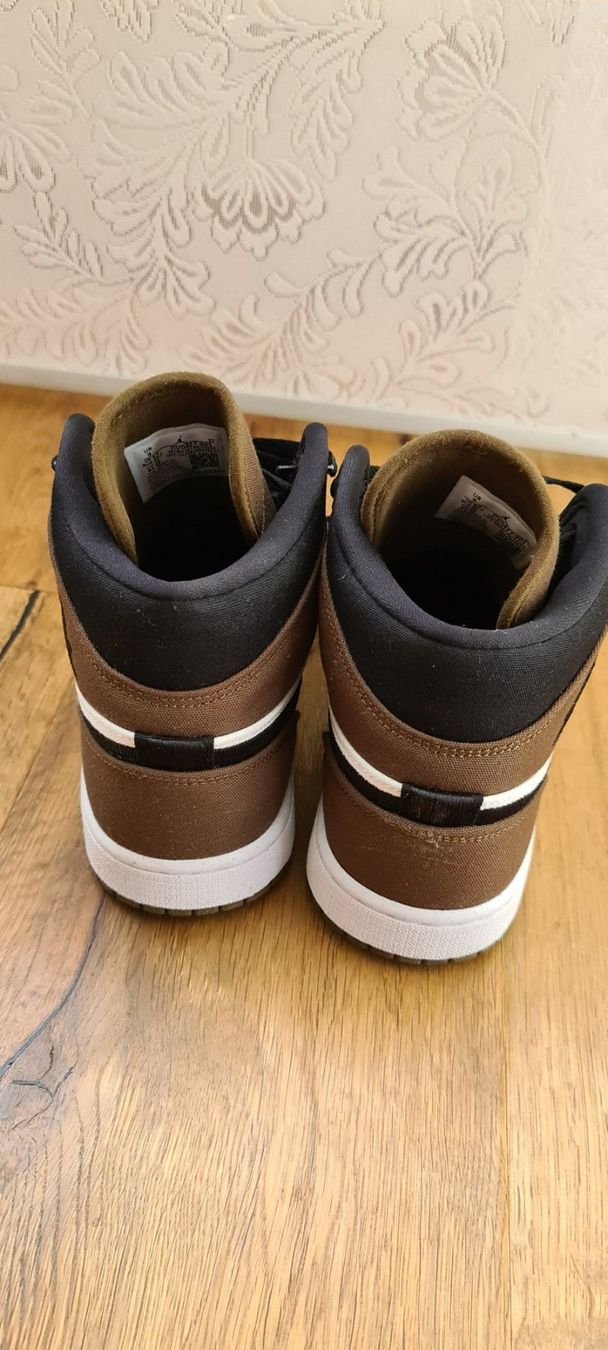 Scarpe da uomo: Jordan 1 Mid Olive Toe – Usato da Wittenbach venduto da Tigerlili 3