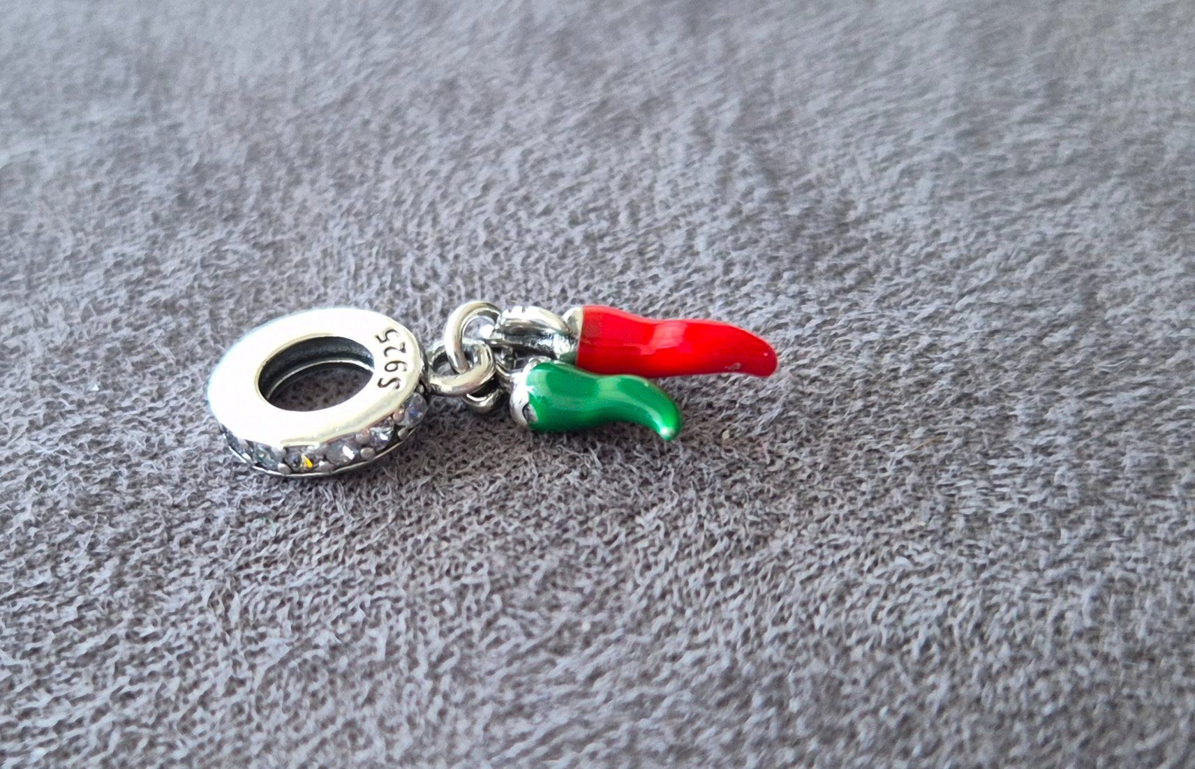 Ciondoli: Silber Charm Peperoncino +Garantie – Nuovo (secondo la descrizione) da Rotkreuz venduto da Carbone_Bijou-Shop 2